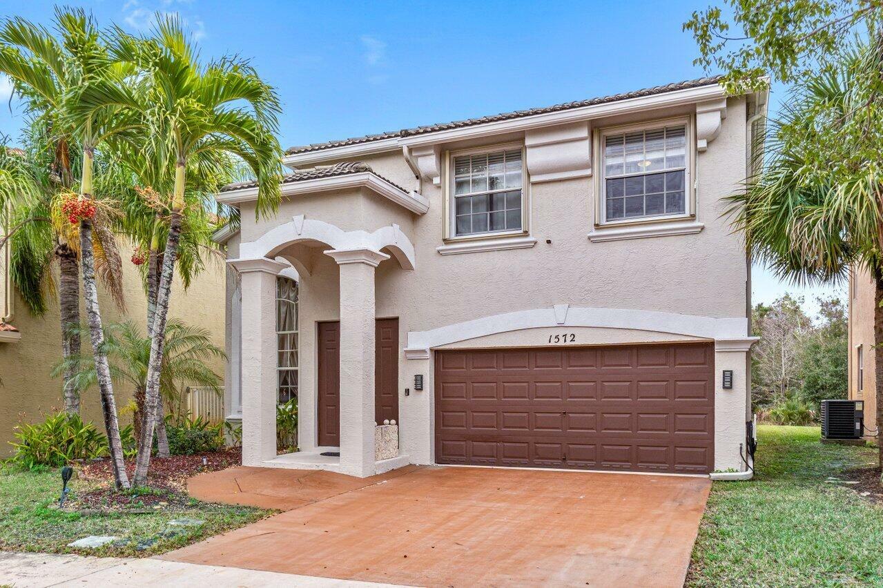 Property Photo: 1572 Briar Oak Drive FL 33411