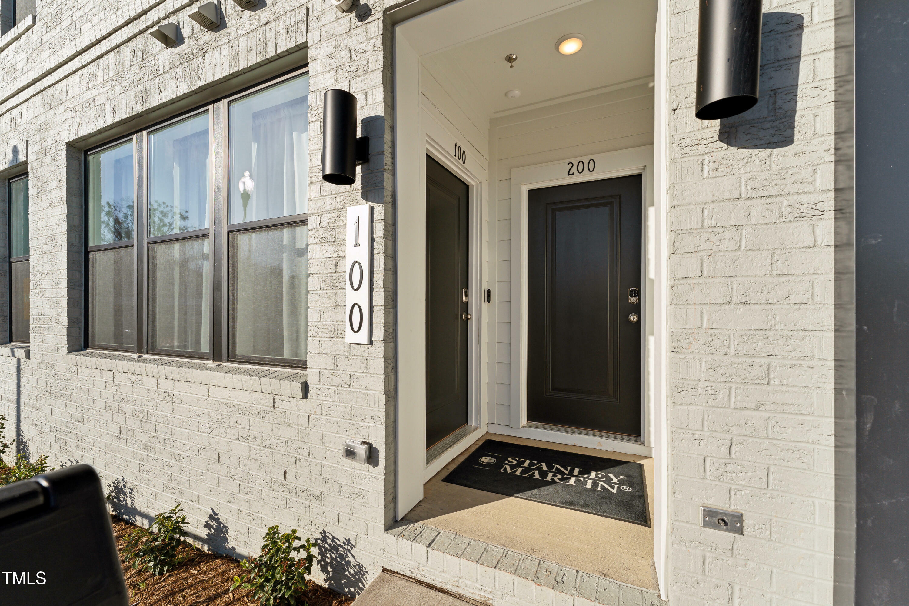 Property Photo: 105 Ailey Brook Way #100 NC 27587