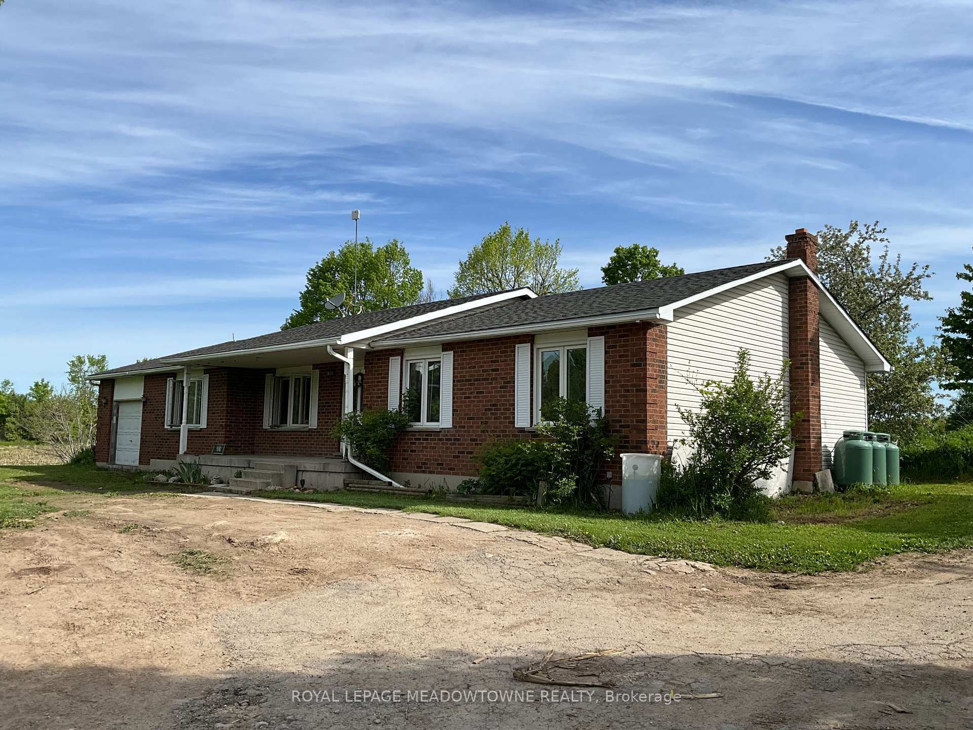 Property Photo:  5167 Fifth Line  ON N0B 1T0 
