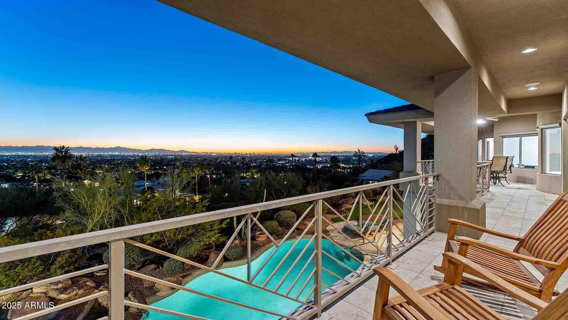 Property Photo: 5316 E Valle Vista Road AZ 85018