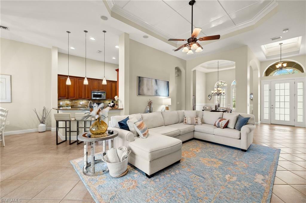 Property Photo: 11158 Laughton Cir FL 33913