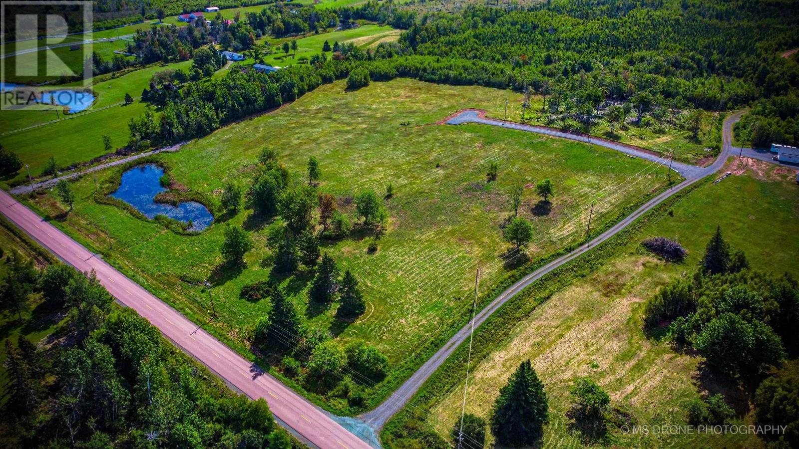 Property Photo: 4 Gulf Shore Road NS B0K 1L0