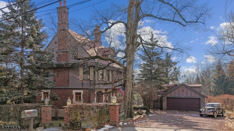 Property Photo:  80 Cedar St  NJ 07041 