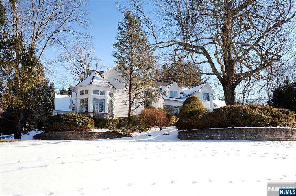 Property Photo:  310 Haven Road  NJ 07417 