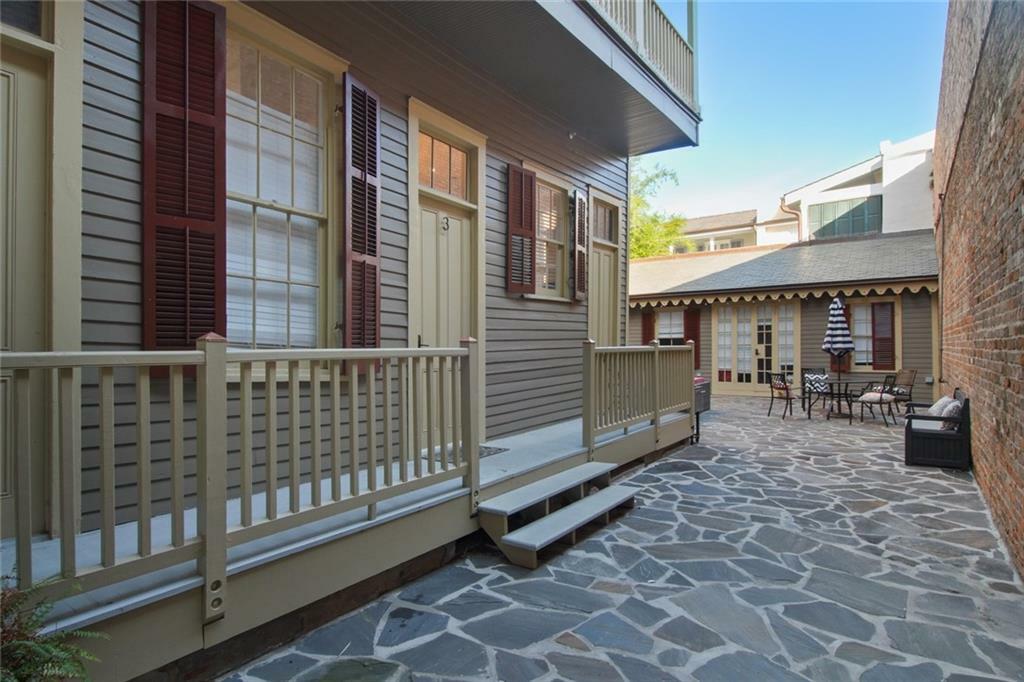 Property Photo:  1309 Dauphine Street  LA 70116 