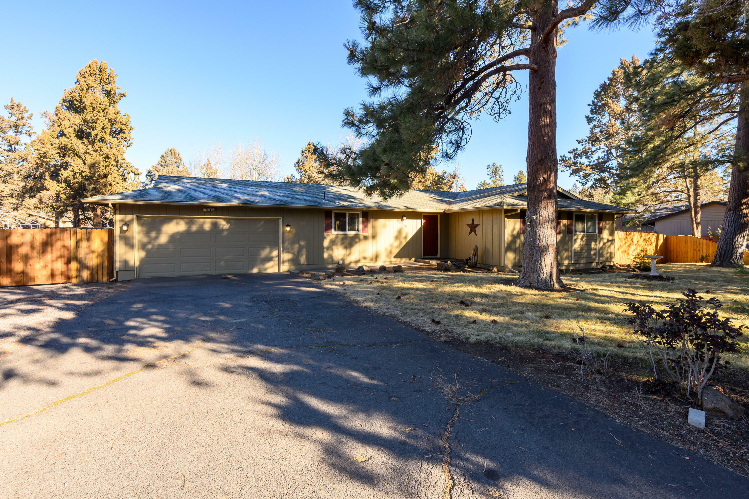 20936 Desert Woods Drive  Bend OR 97702 photo