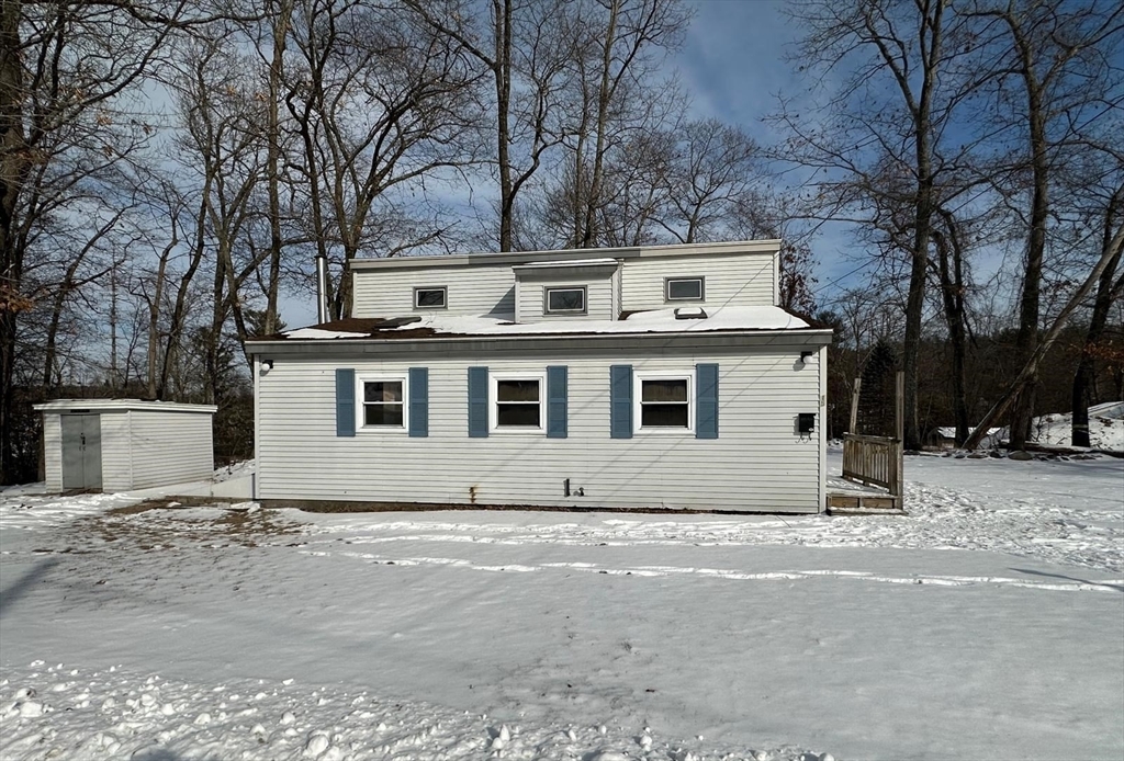 Property Photo:  15 Bay State Road  MA 01879 