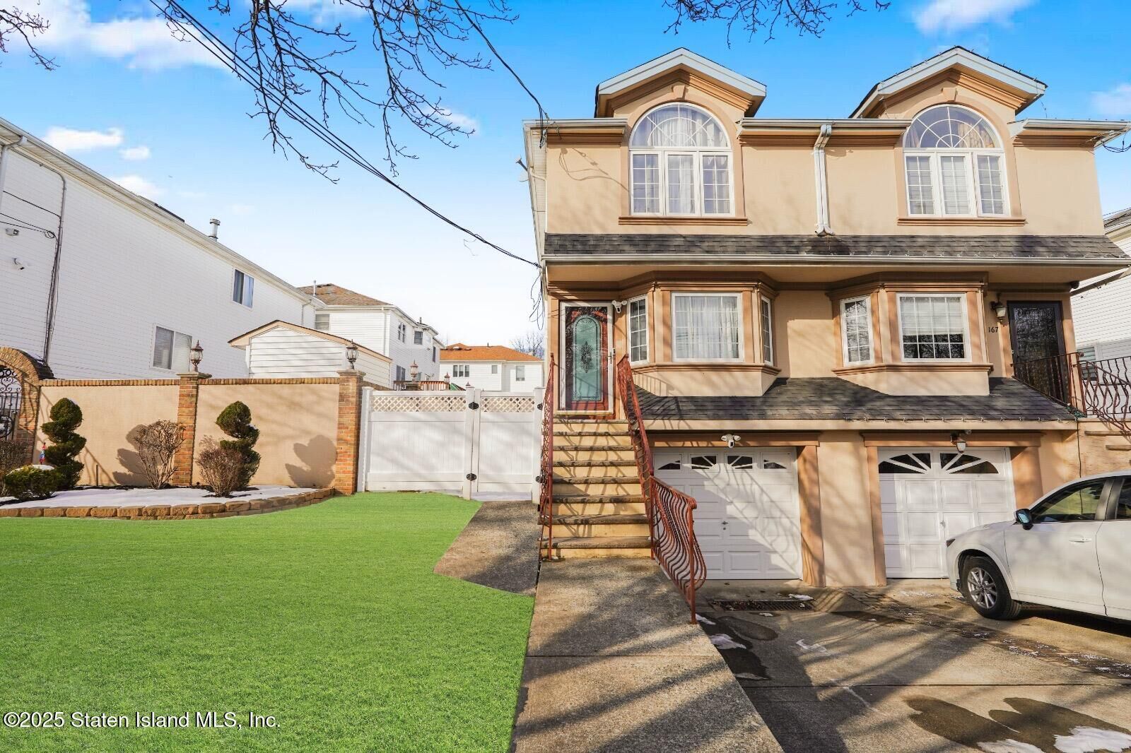 Property Photo:  169 Camden Avenue  NY 10309 