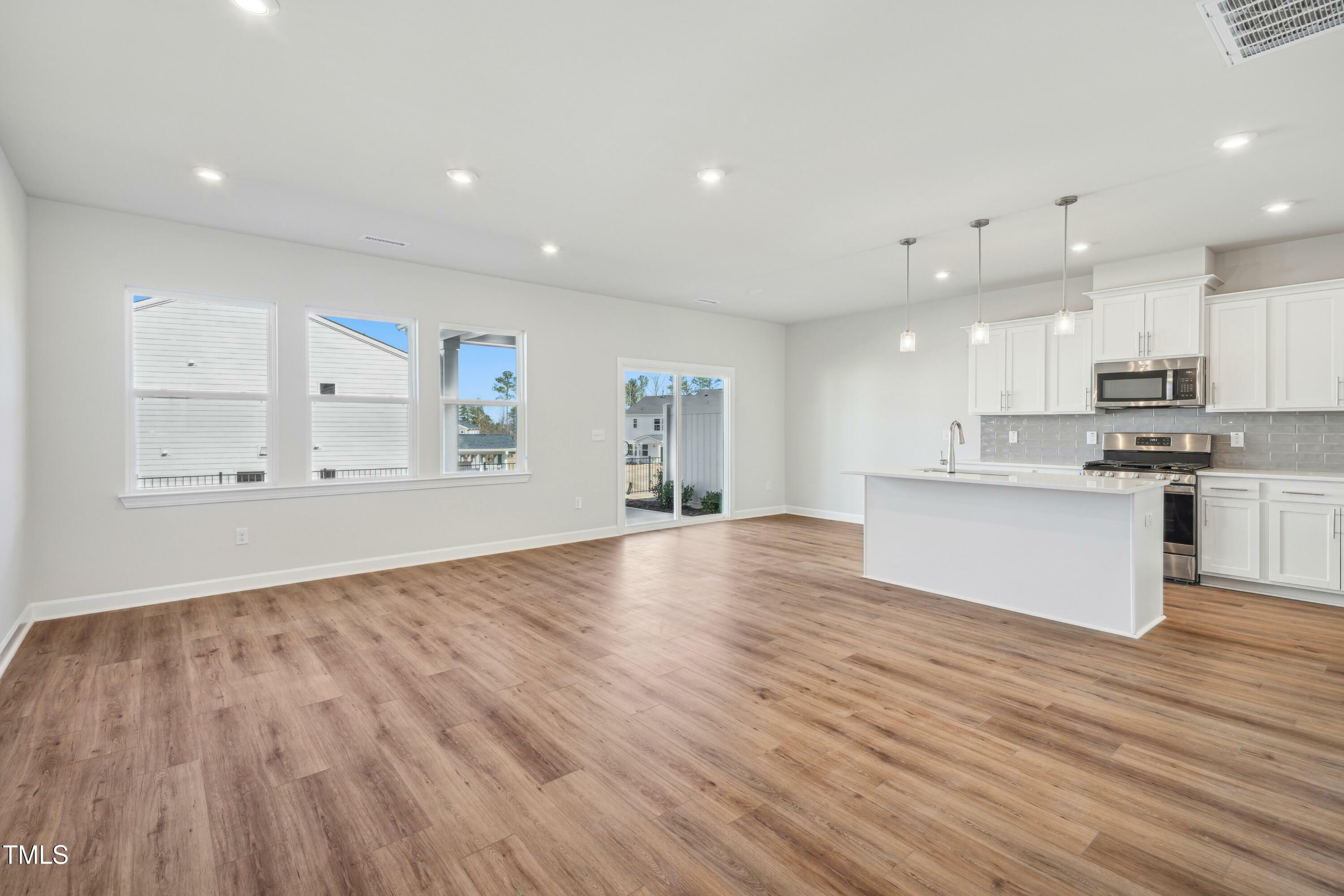 Property Photo:  907 Montague Avenue  NC 27703 