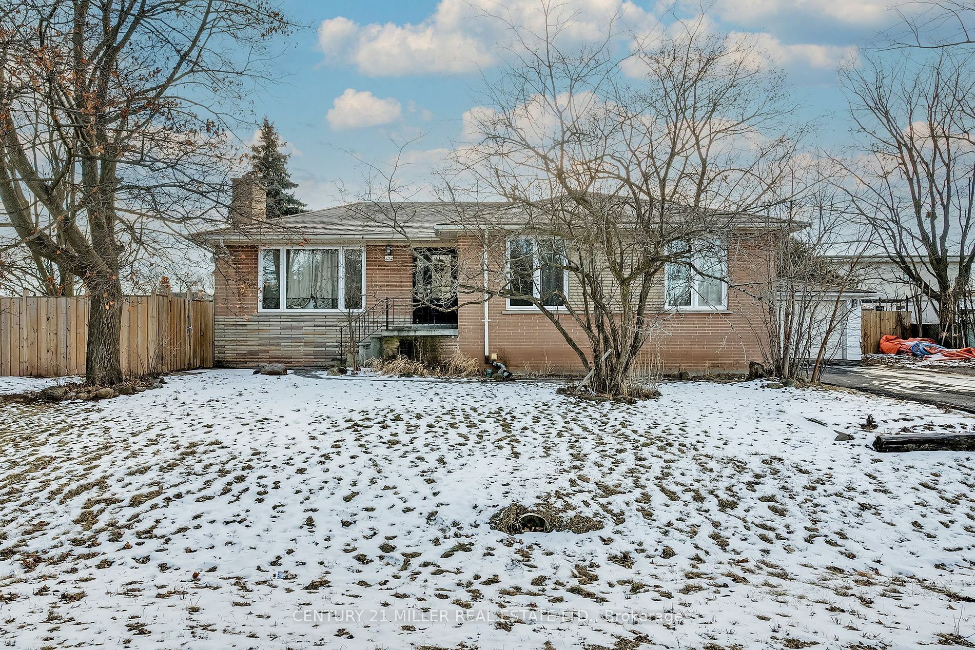 472 Seaton Dr  Oakville ON L6L 3Y4 photo