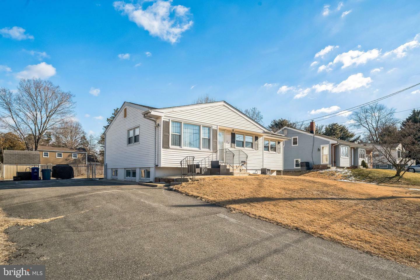 Property Photo:  24 Lombardy Road  NJ 08012 