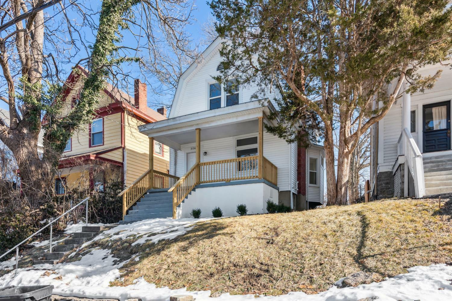Property Photo: 3136 Harvard Avenue OH 45207
