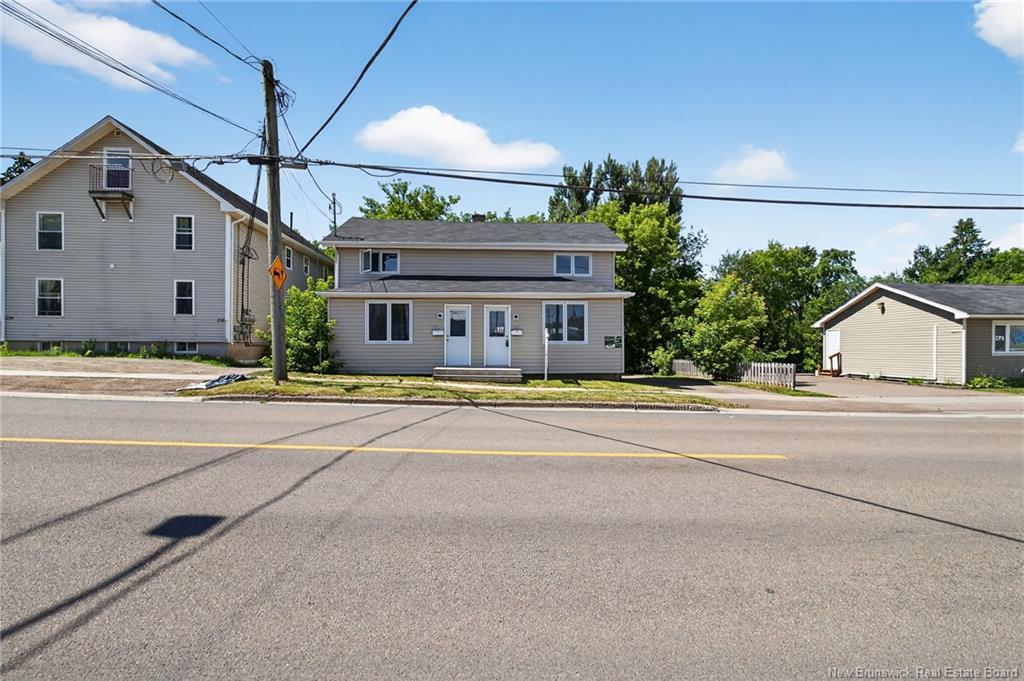 Property Photo:  260-262 Mill  NB E1A 4B1 