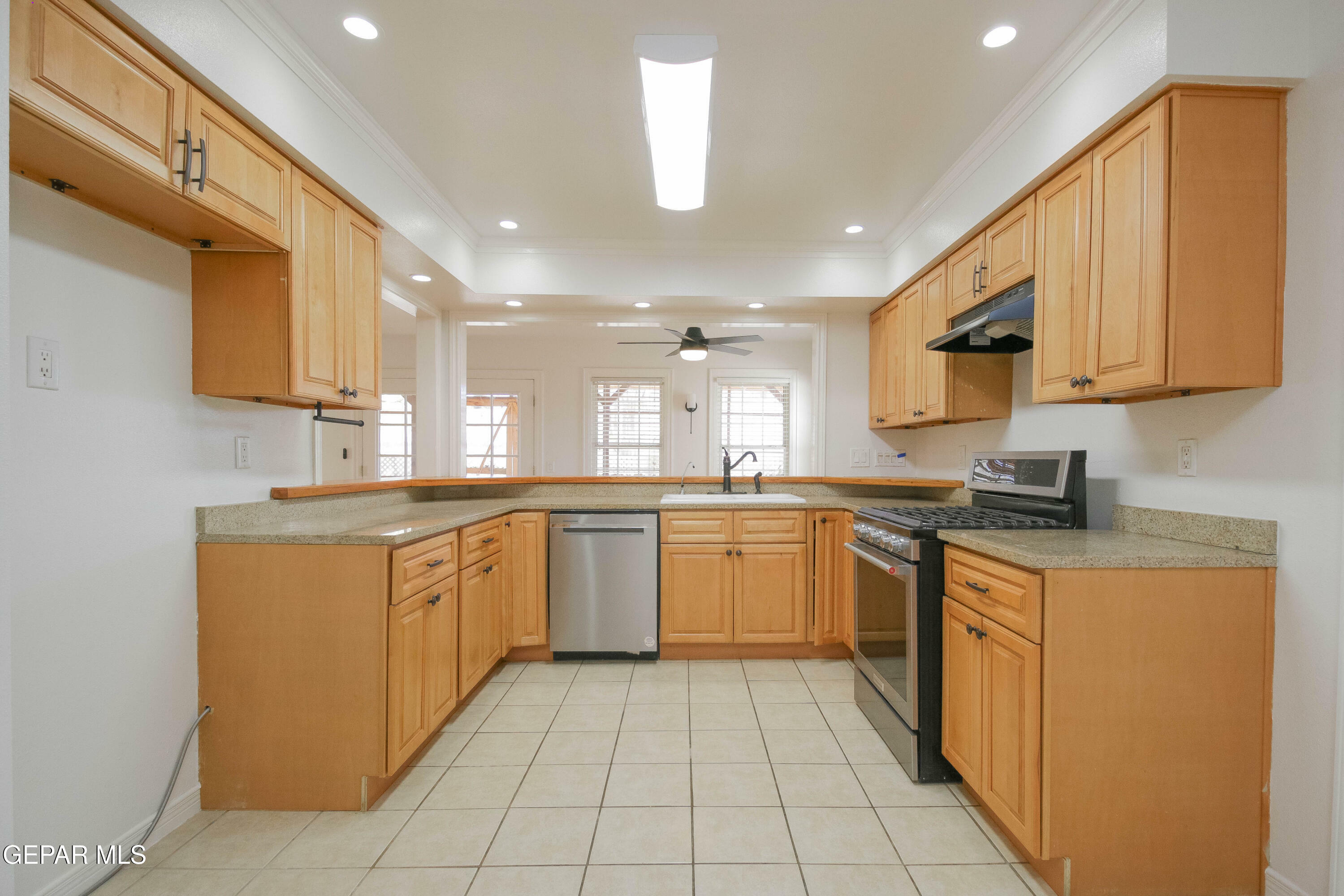 Property Photo: 808 Green Cove Drive TX 79932