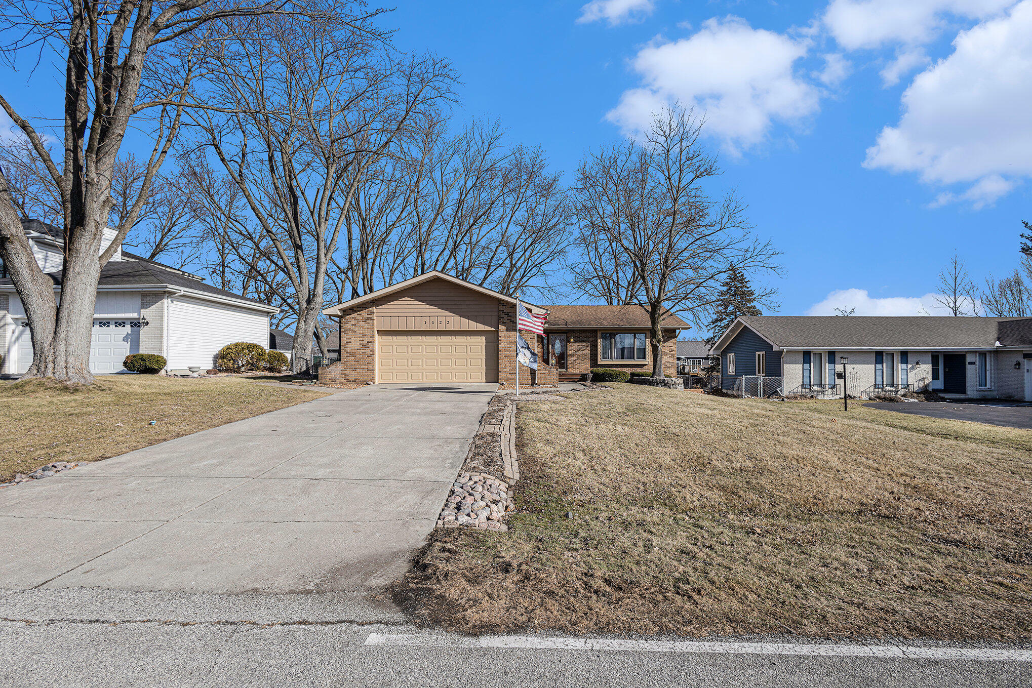 Property Photo:  1122 Country Club Drive  IN 46307 