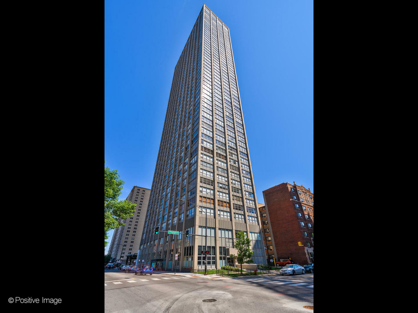 Property Photo: 655 W Irving Park Road 5403 IL 60613