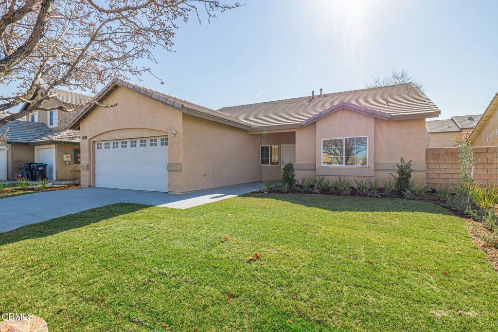 Property Photo: 2036 Jenner Street CA 93535