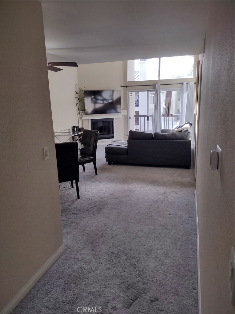 Property Photo:  21520 Burbank Boulevard 306  CA 91367 