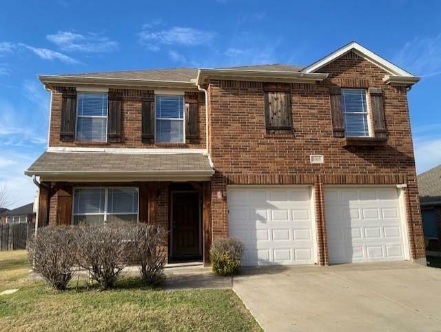 Property Photo:  1005 Abigail Drive  TX 76002 