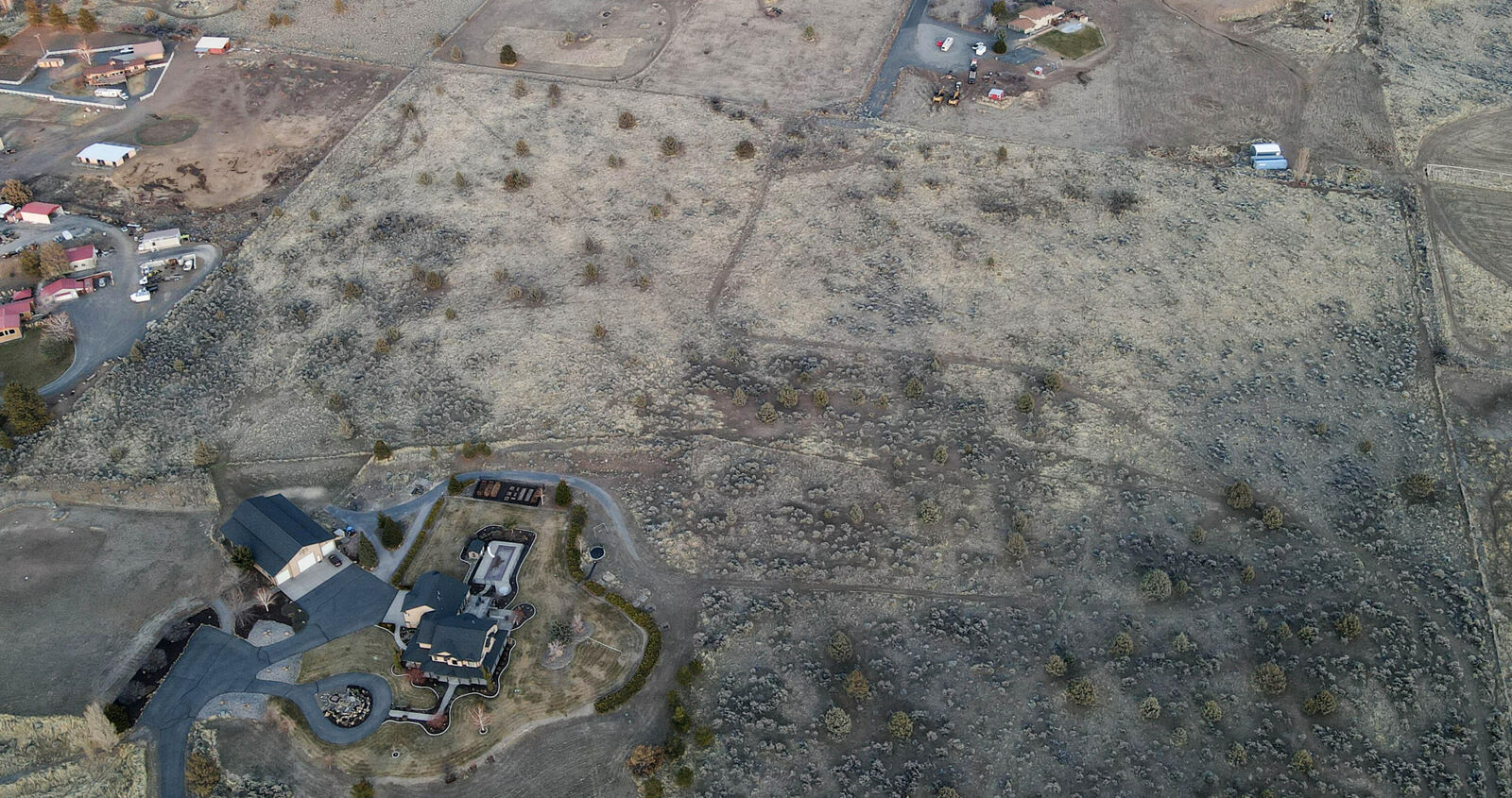 Property Photo:  0 Herr Court Lot 7  OR 97603 