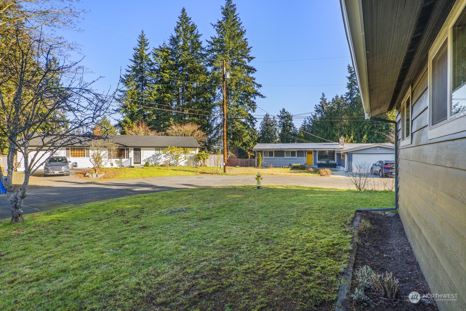 Property Photo:  5824  177th Street SW  WA 98037 