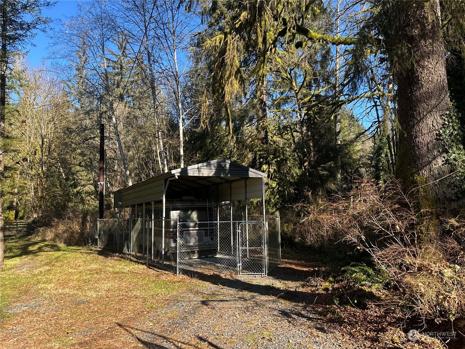 See 22829 N Los Gatos Dr Reference: Mls 2327336 22829 N River Drive Granite Falls Wa 98252
