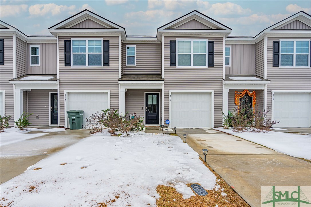 Property Photo: 214 Coneflower Road GA 31302