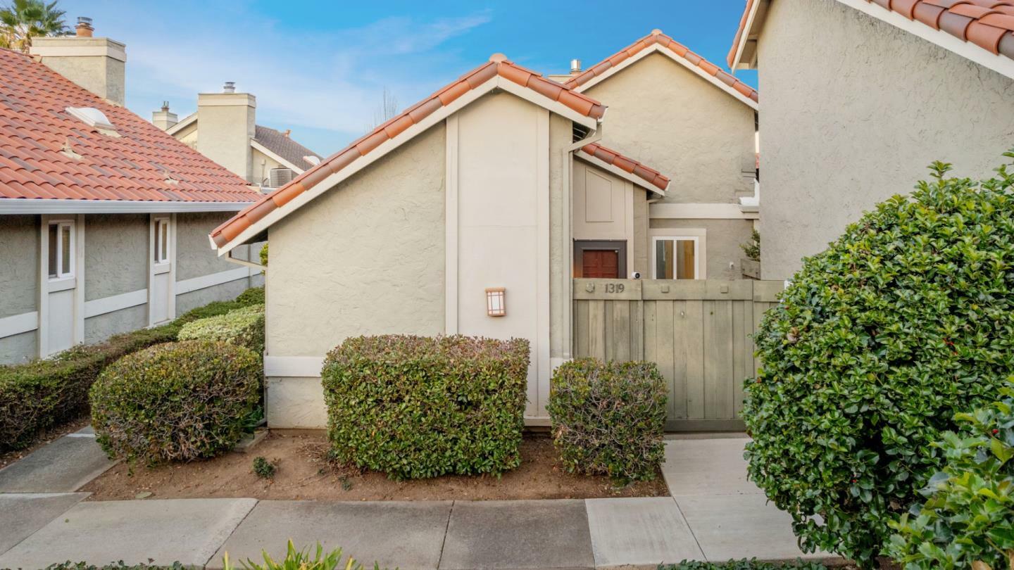 Property Photo:  1319 Bottle Brush Lane  CA 95118 