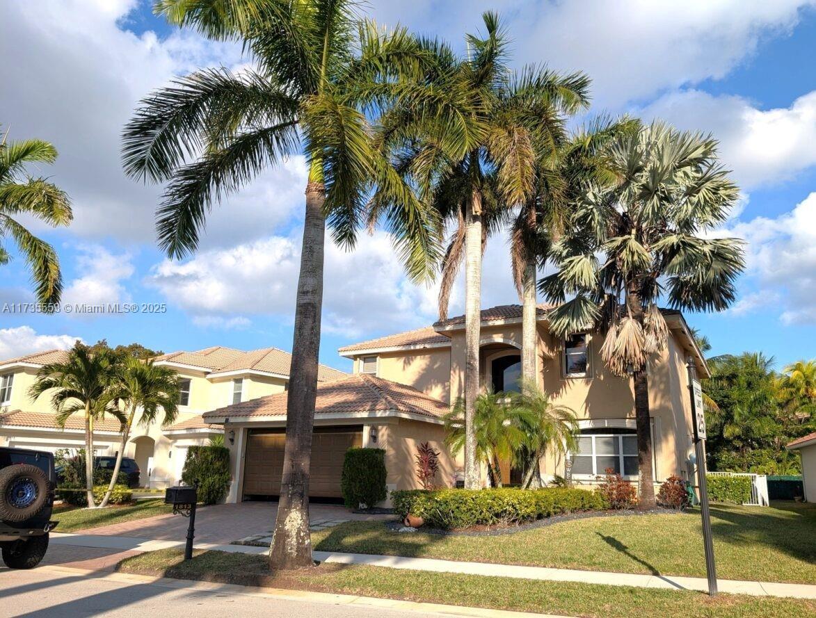 Property Photo: 1813 Mariners Ln FL 33327