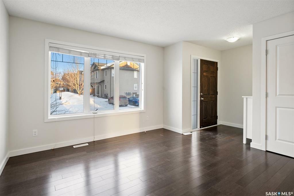 Property Photo:  135 Ashworth Crescent 167  SK S7T 0N1 