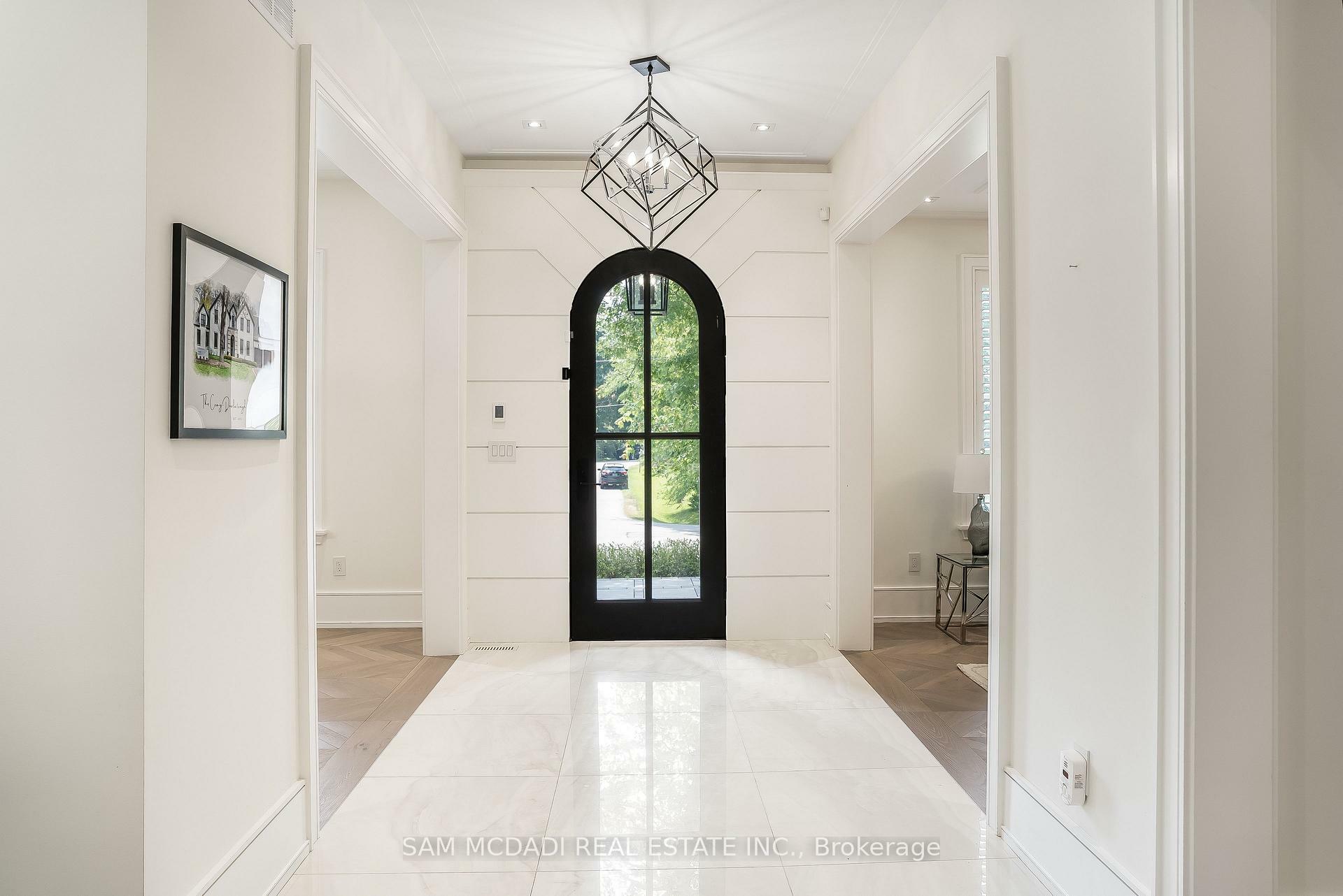 Property Photo: 231 Wedgewood Drive ON L6J 4R6