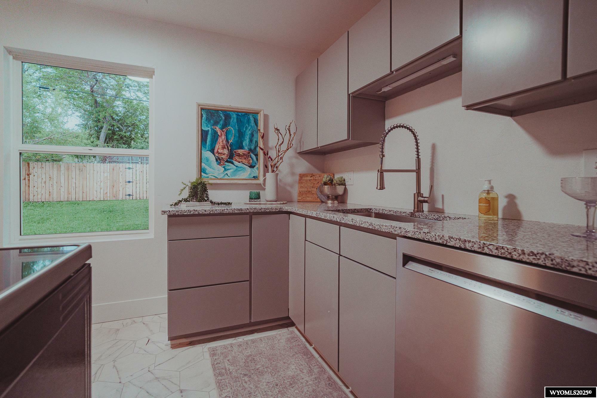 Property Photo: 1605 Hyview Drive WY 82604