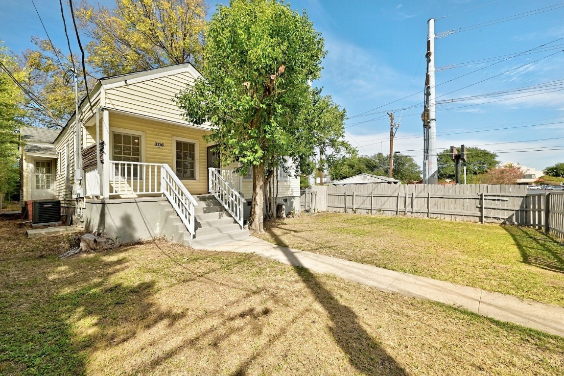 Property Photo:  3716 Robinson Avenue  TX 78722 