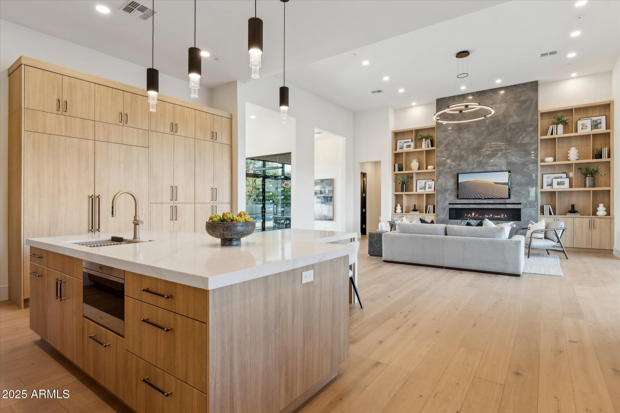 Property Photo: 15609 E Palatial Estates Drive AZ 85268