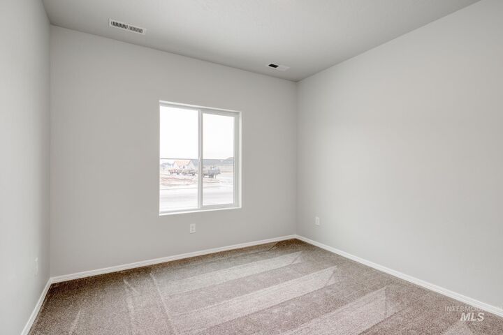 Property Photo:  210 Goldstone Ave  ID 83605