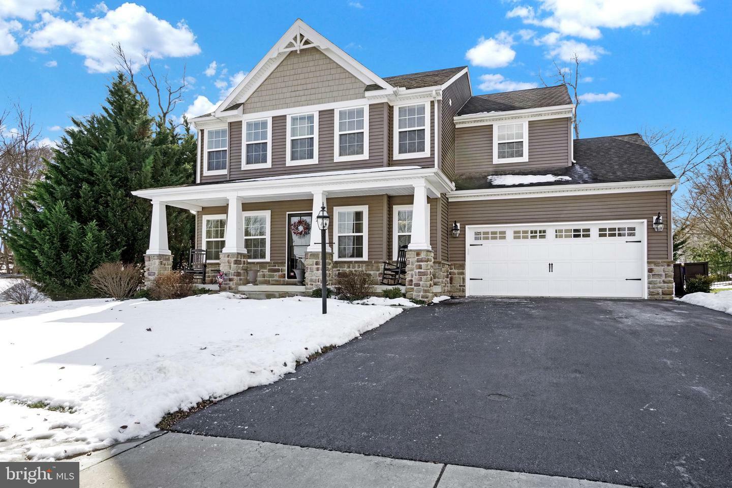 Property Photo:  2 Logan Drive  PA 17349 