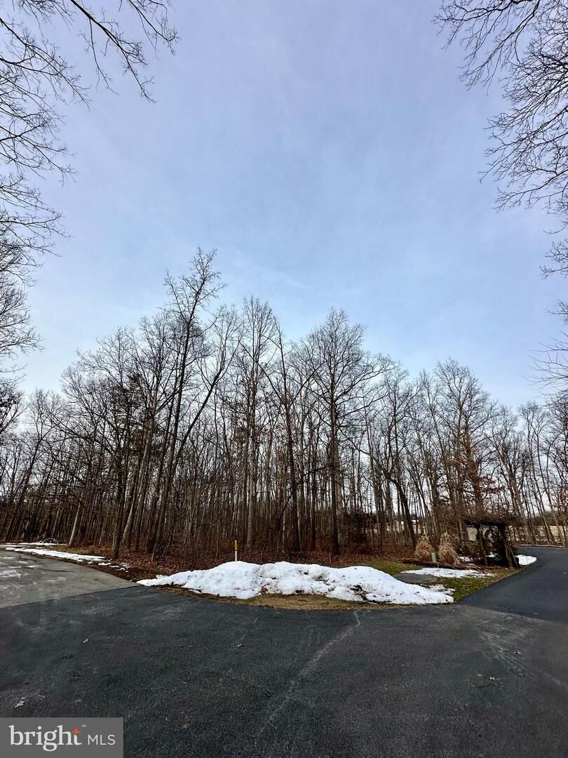 Property Photo:  65 White Oak Trail  PA 17325 