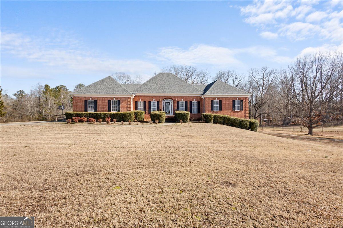 Property Photo:  121 Desmond Court  GA 30127 