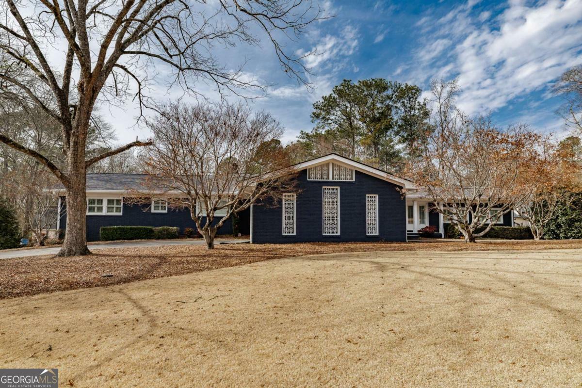 Property Photo:  120 Witherspoon Road  GA 30606 