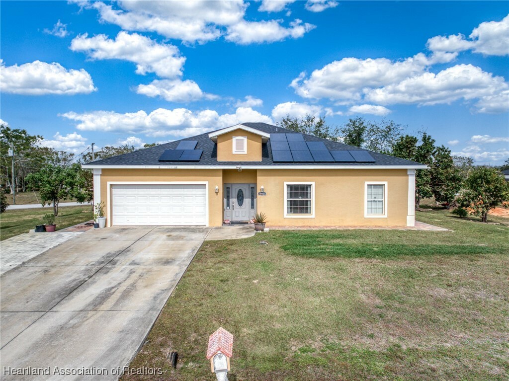 Property Photo: 1950 Ogden Road W FL 33825