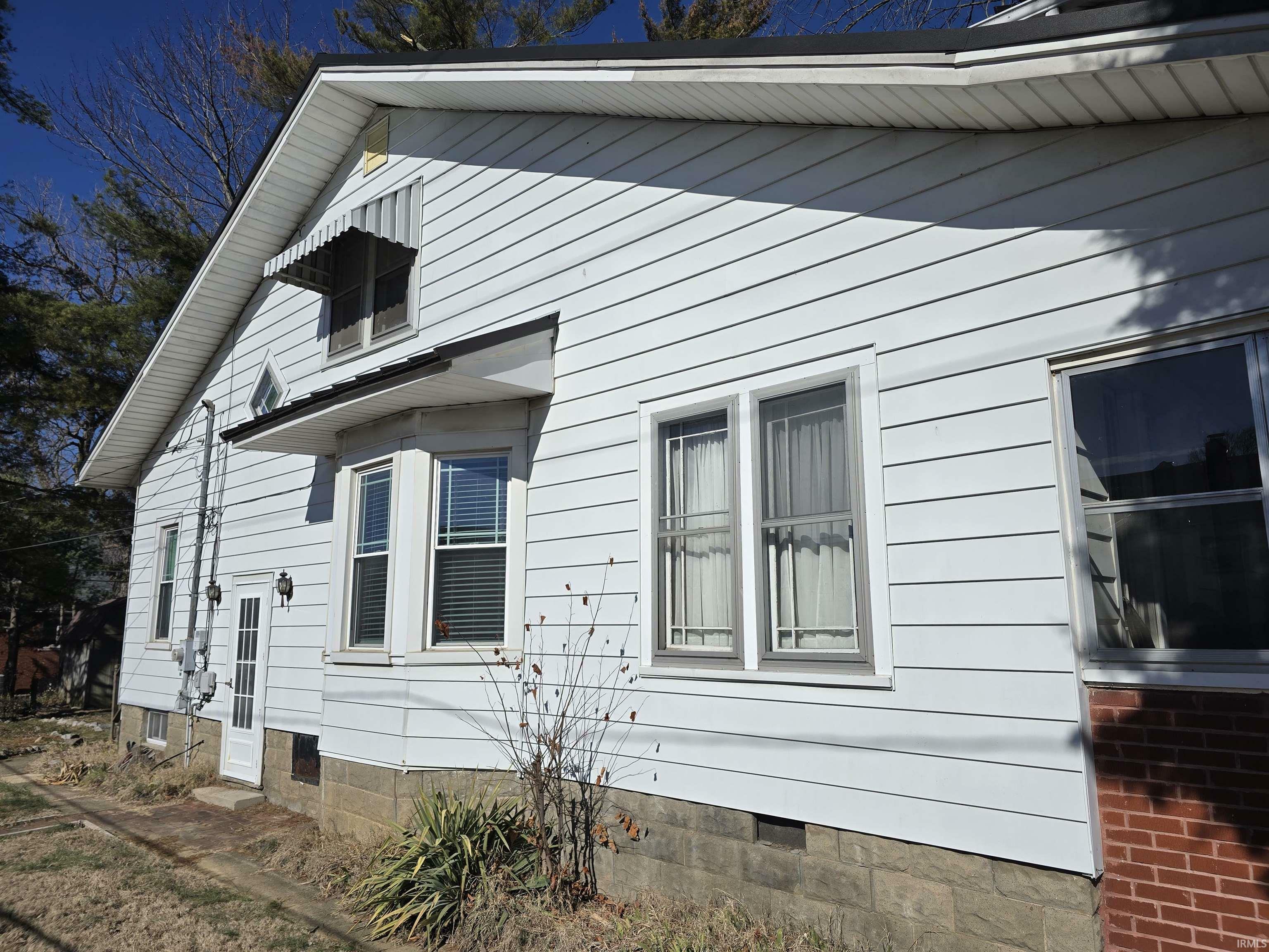 Property Photo:  2600 Heidelbach Avenue  IN 47711 