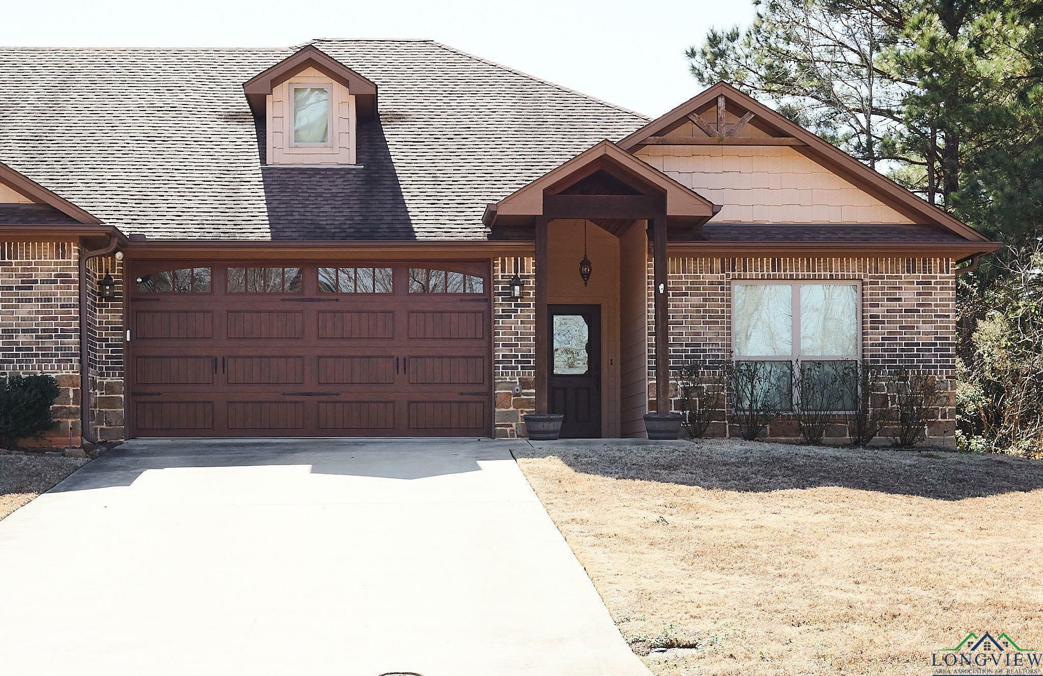 Property Photo: 1606 Remington Court TX 75662