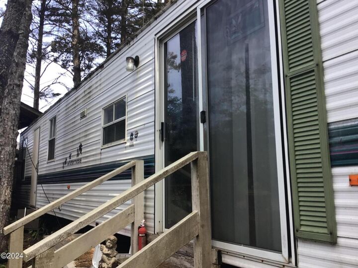 Property Photo: 3700 N Hwy 101 #77 OR 97341