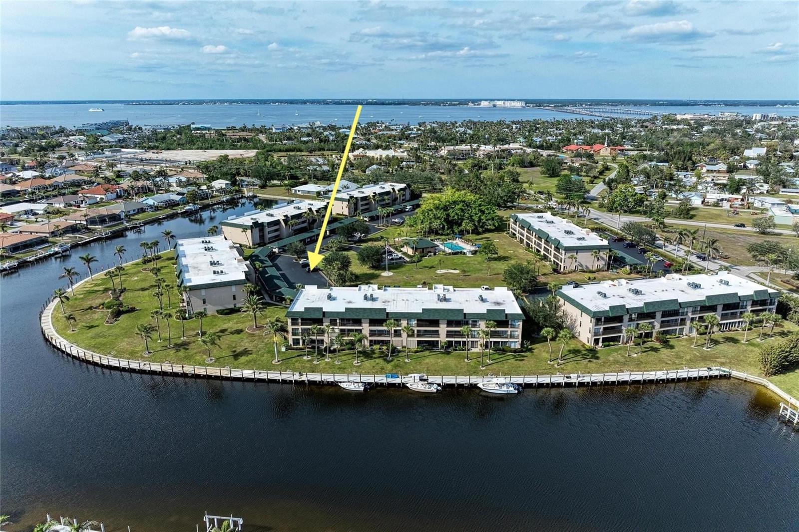 Property Photo: 601 Shreve Street 46A FL 33950