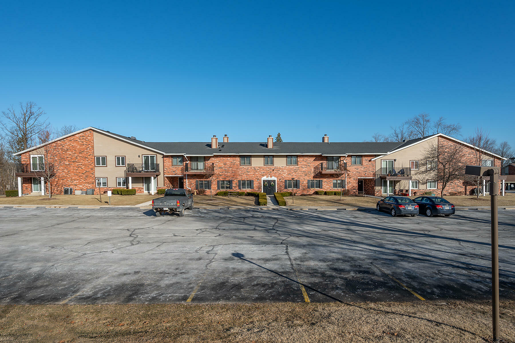 Property Photo:  N84w16033 Menomonee Ave 102  WI 53051 