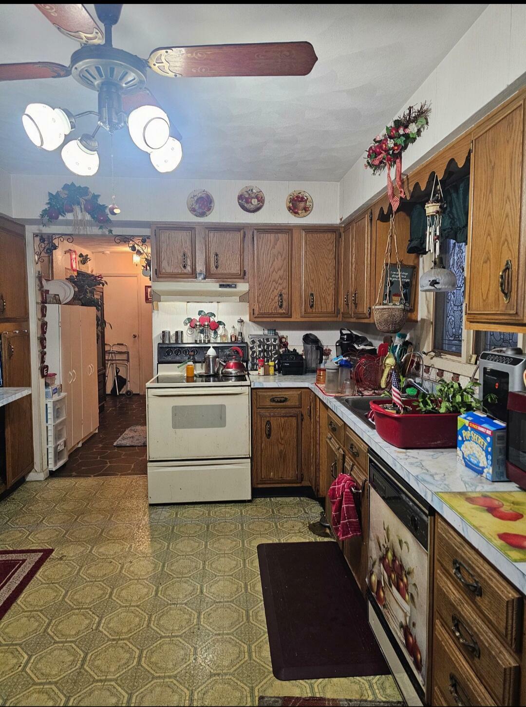 Property Photo:  77 Leitch Drive  MI 49015 