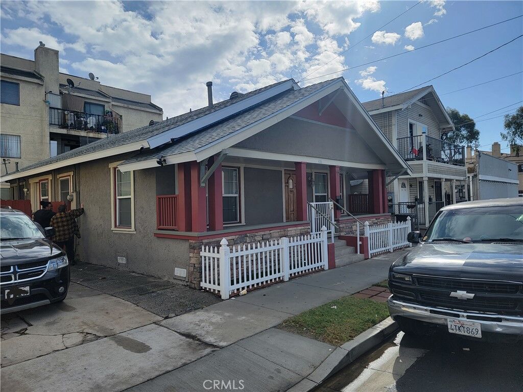 Property Photo:  416 Cerritos Avenue  CA 90802 