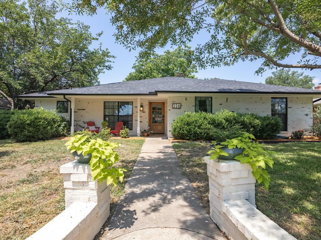 Property Photo:  116 Chieftain Drive  TX 75165 