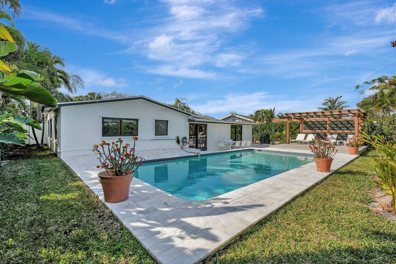 Property Photo: 2624 SW 6th Street FL 33435