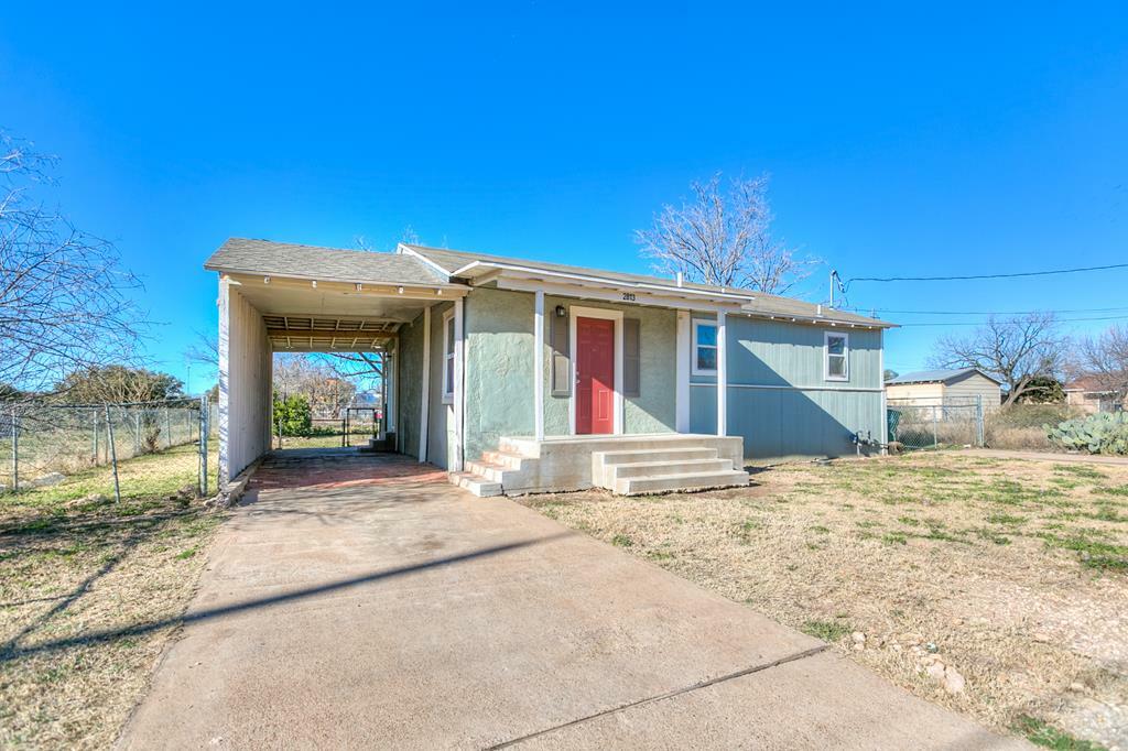 Property Photo:  2813 Pecan St  TX 76903 